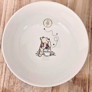 NWT Gorgeous Big Winnie the Pooh White Ceramic 95 years anniversary Serving Bowl